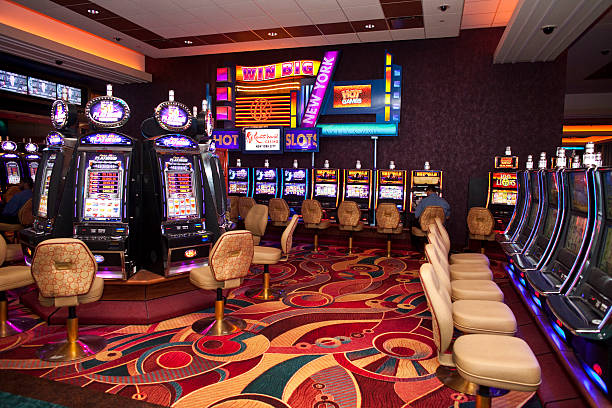 Menavigasi Gulungan Digital: Memahami Dinamika Slot Online